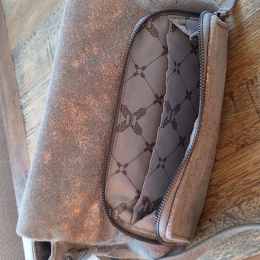 Aimee kestenberg - Picture 5 of 11